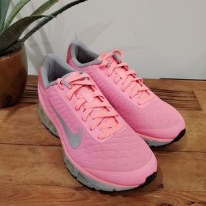 Nike AirMax Tailwind shoe